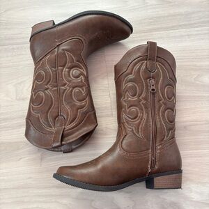 Cat & Jack Kids Brown Western Boots Size 5 Mid Calf Cowboy Stitching Zipper